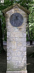 Pfarrer Oser Denkmal, Biel-Benken